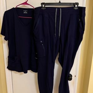 Multiple Jaanuu Scrub Sets